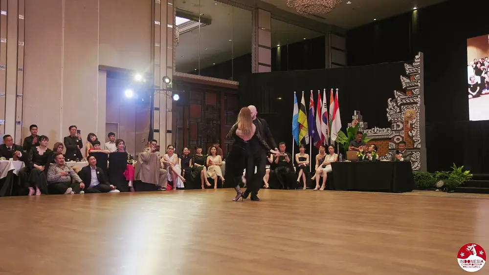 Video thumbnail for TANGO IN BALI 2024 - Leonel Di Cocco y Ornella Simonetto (1)