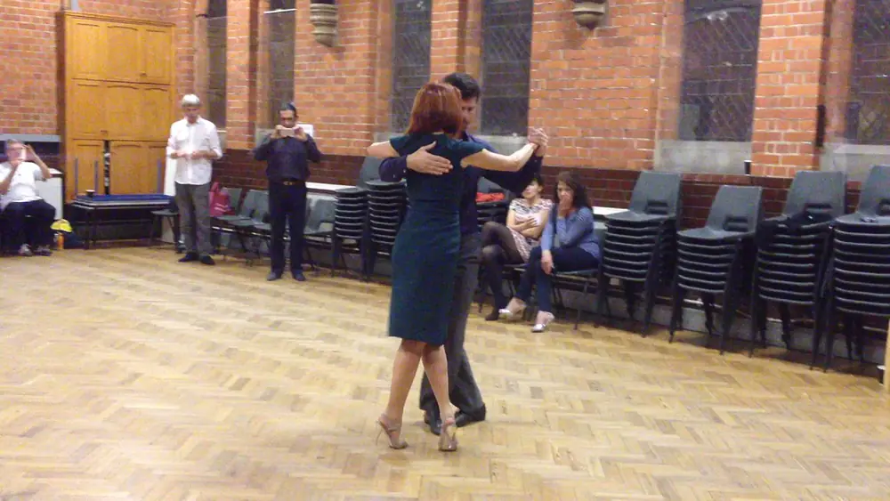 Video thumbnail for Cristian Petitto & Alexandra Wood after class demonstration at Reading Tango Club