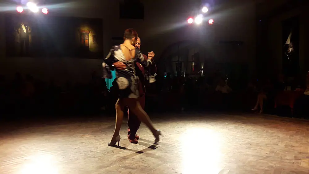 Video thumbnail for Natacha Poberaj y Gallego Manolo