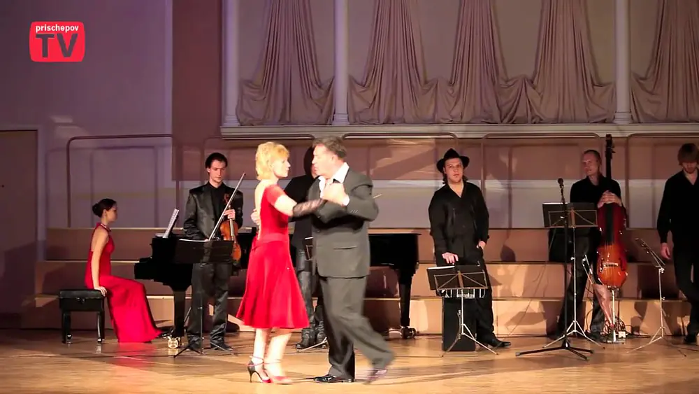Video thumbnail for Olesya Grigorieva and Vladislav Kovalenko, Russia, Moscow, Shou "El Tango de Plata", 30.09.2010