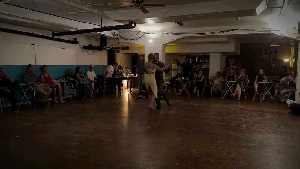 Video thumbnail for CocoGardel présente: Pablo Rodriguez & Agustina Berenstein 2/4