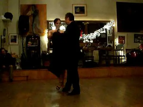 Video thumbnail for Mariana Galassi & Thomas Reale Tango Perf. 1213081
