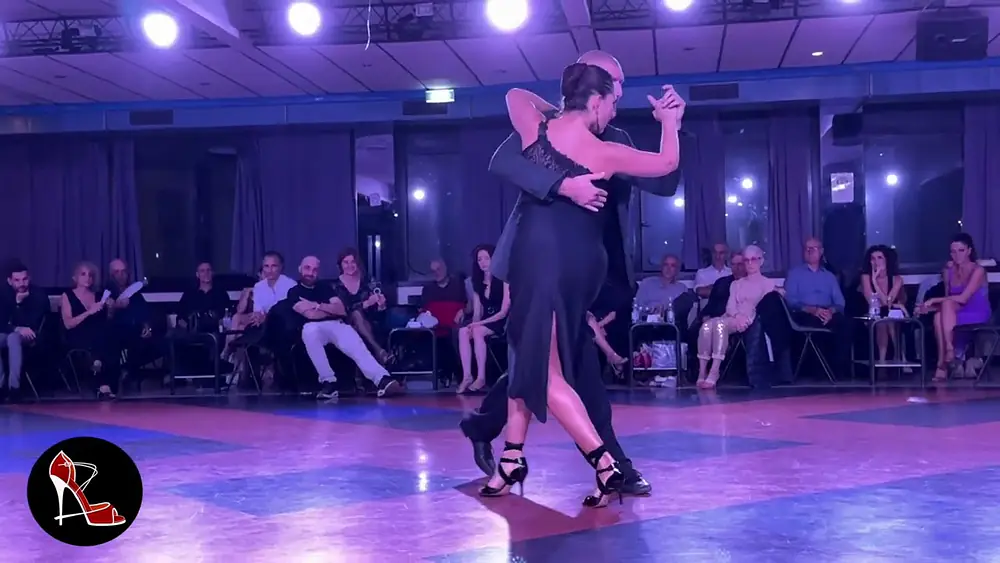 Video thumbnail for Karina Colmeiro y Alessio Altieri 2/3 - El Tigre Millán ~ Milonga Libre 2.0