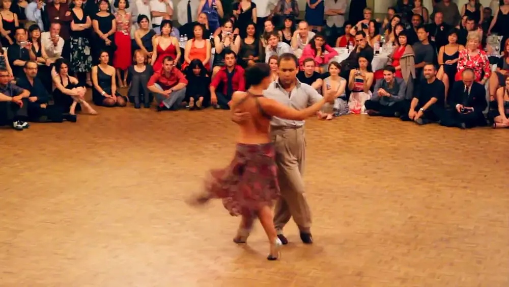 Video thumbnail for Oliver Kolker & Silvina Valz (1) - Toronto Tango Festival 2010