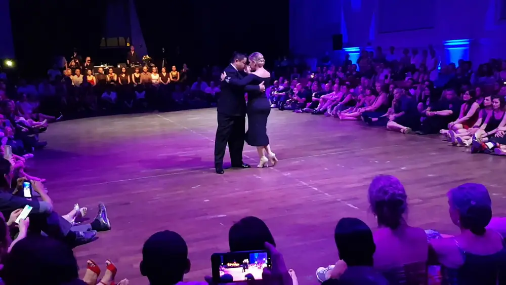 Video thumbnail for BTF 2019: Noelia Hurtado & Carlitos Espinoza @ Brussels Tango Festival 1/3