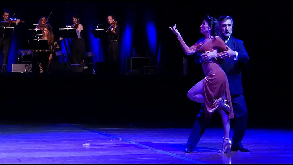 Video thumbnail for Spectacle SIGLOS DE TANGO: Paulina Cazabón et José Luis González /Tarbes en Tango. Tango.