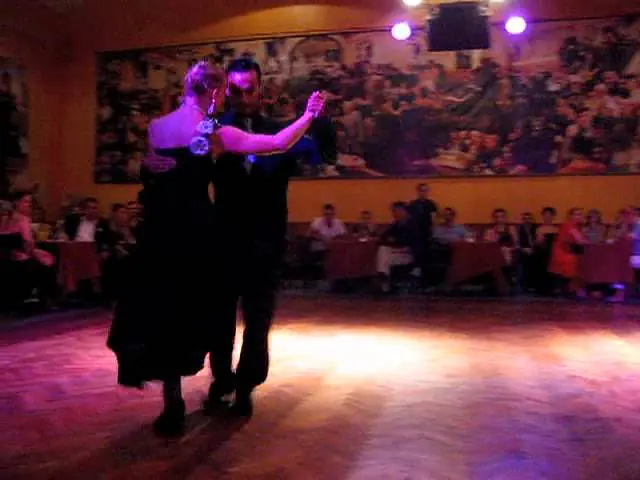 Video thumbnail for Juan Manuel Rosales y Liza Lebedeva vals "Corazon de artista" D'Arienzo