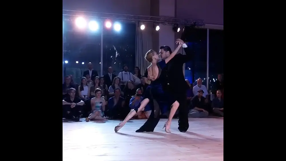 Video thumbnail for Melisa Sacchi & Cristian Palomo - Loca #TangoMoment #Variations