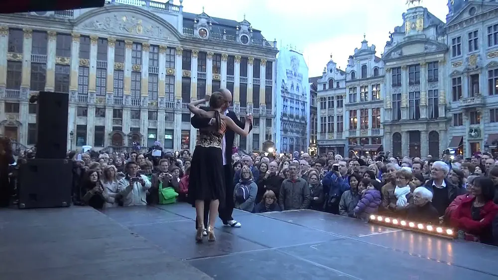 Video thumbnail for Horacio Godoy en Magdalena Gutierrez @ Night of the maestros, Grande Place Bruxelles: tango