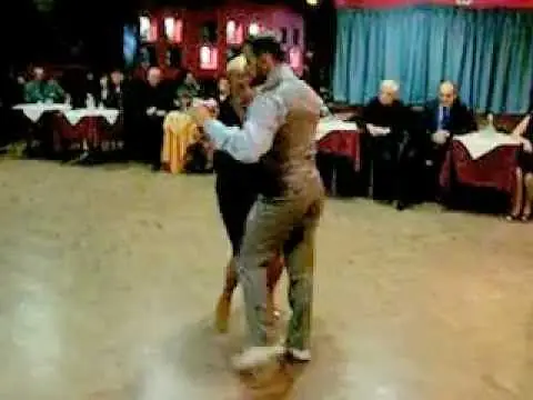 Video thumbnail for Nilda Perna "Lili" (madre Claudio) y Claudio Gonzalez  (24 de mayo de 2012)  MOV07170.MPG