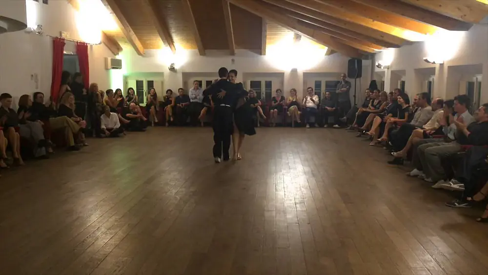 Video thumbnail for Esibizione di Gianpiero Ya Galdi y Maria Filali - De Pura Cepa (Milonga) - Juan D'Arienzo