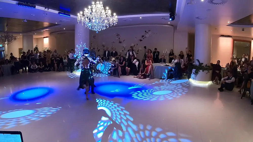 Video thumbnail for Fernanda Ghi y Silvio Grand in Romania at Tango Ambassadors by Tangotangent (2/4)