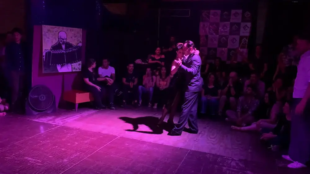 Video thumbnail for Barbara Ferreyra y Agustín Agnez- Bailan "La Viruta" Orq. Alfredo Gobbi