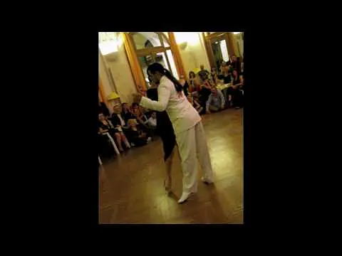 Video thumbnail for WEEK-END MILONGUERO : LA PASIONARIA 22/23/24 January 2010 - Perform by Adrian & Amanda COSTA.