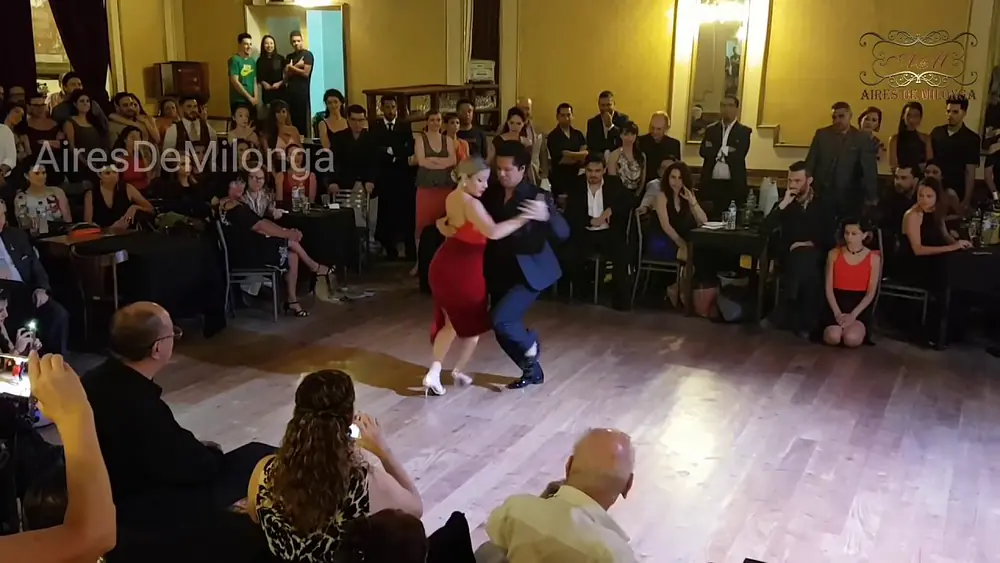 Video thumbnail for Milonga en la noche, Sebastián  Arce, Noelia Hurtado. Festival Tango Salón