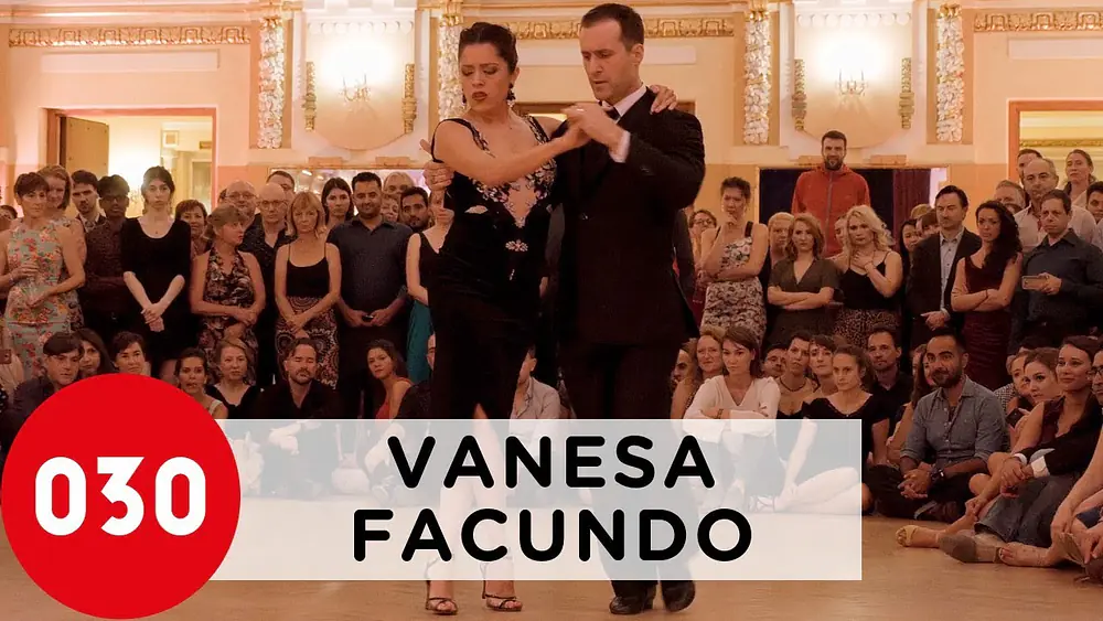 Video thumbnail for Vanesa Villalba and Facundo Pinero – El último café #VanesayFacundo