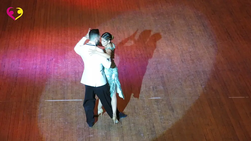 Video thumbnail for 01 John Erban and Clarissa Sanchez los mareados