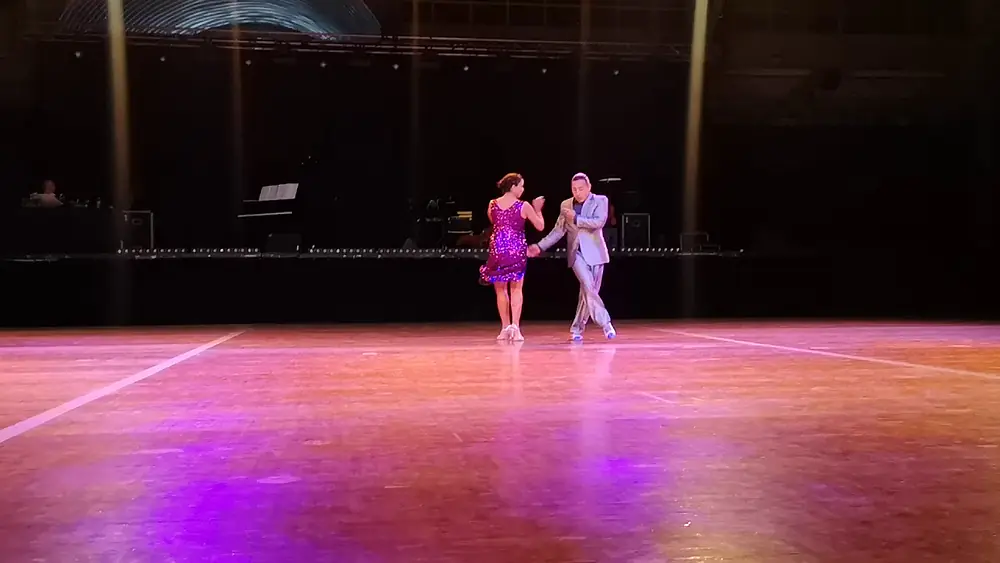 Video thumbnail for Tarbes en Tango - SOIRÉE DES MAESTROS - Roque Castellano & Giselle Gatica Lùjan