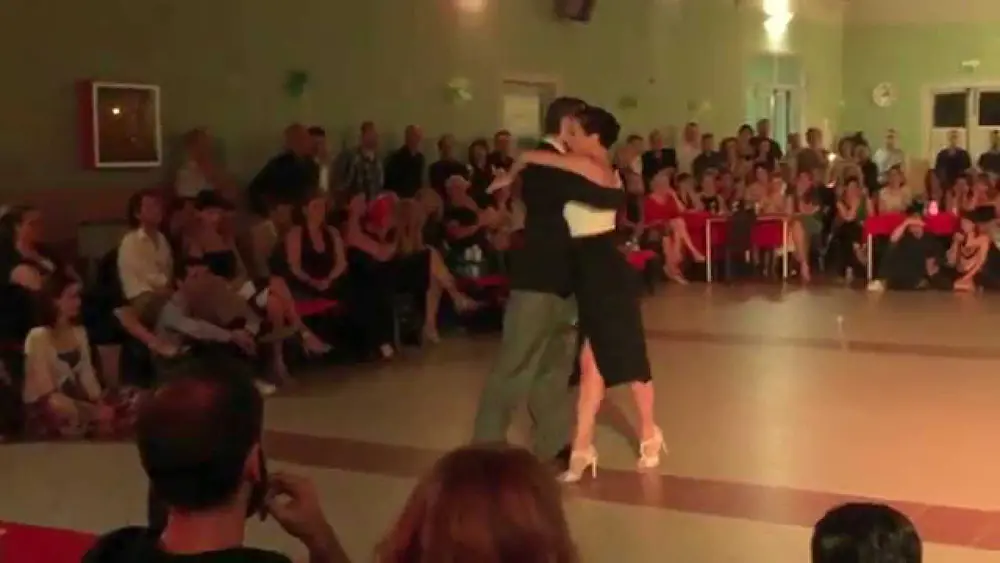 Video thumbnail for Gianpiero Ya Galdi y Maria Filali - Fienile di Viareggio - Tango Prohibido