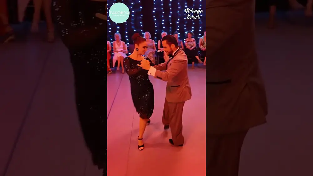 Video thumbnail for MILONGA BRAVA '24, GENEVA - Alex Moncada & Martina Waldman dance Tango Bardo - Torrente