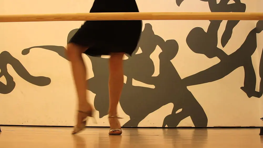 Video thumbnail for Isabella Fusi - adorning "Maipo" Juan D' Arienzo
