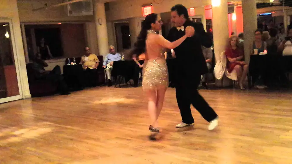Video thumbnail for Argentine tango: Fabian Salas & Lola Diaz - NO LLORES MADRE