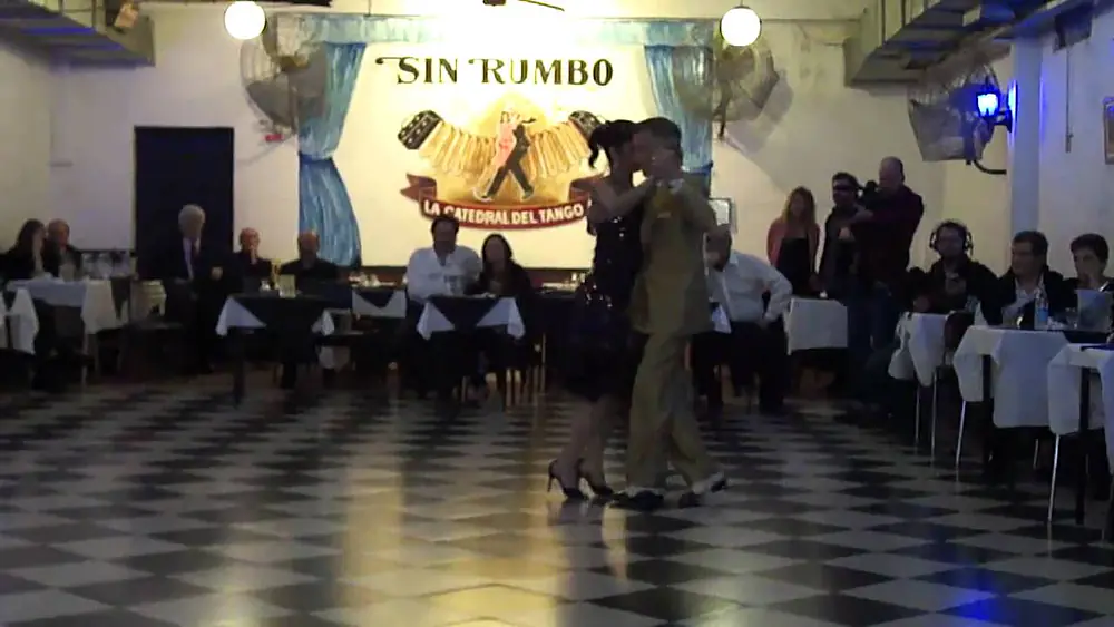 Video thumbnail for Sin Rumbo El flaco Dani