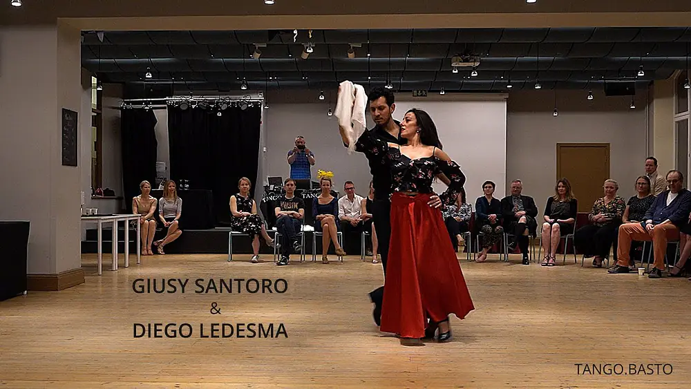 Video thumbnail for Diego Ledesma & Giusy Santoro - 1-1 - Folklore - 2022-04-16