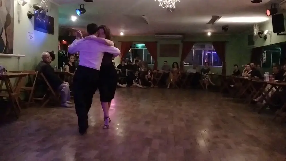 Video thumbnail for Juliana Maggioli e Felipe Zarzar - Mucho Tango - 2/3