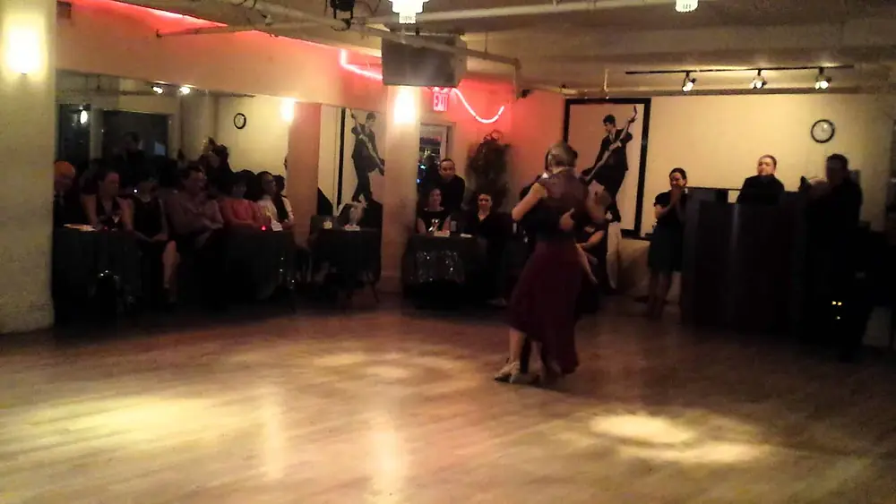 Video thumbnail for Argentine Tango : Sara Grdan & Ivan Terrazas - Milonga Para As Missóes