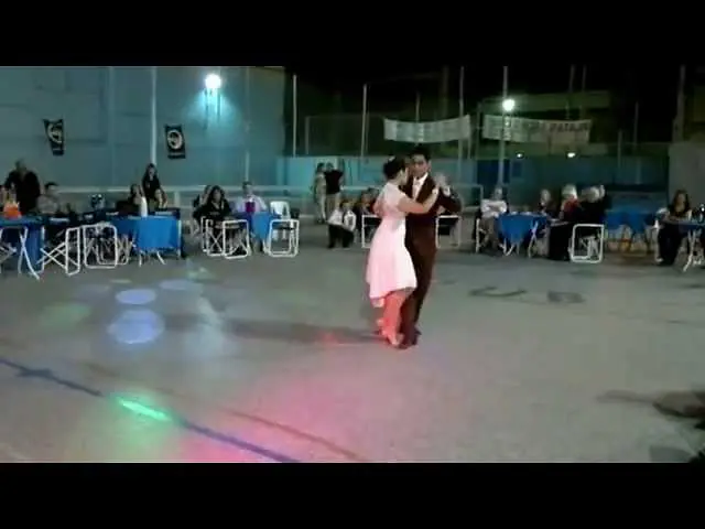 Video thumbnail for Homenaje a los Maestros Carlos Perez y Rosa Forte