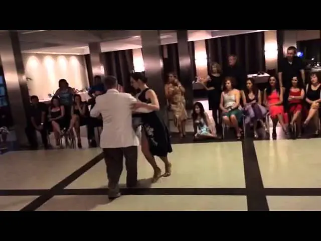 Video thumbnail for Ezequiel y Maria Antonieta Tango
