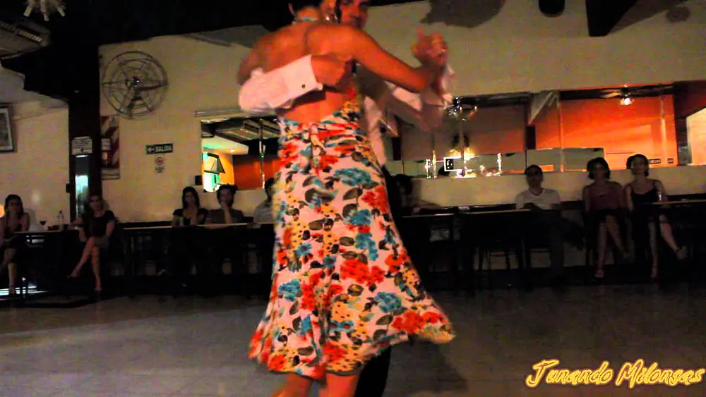 Video thumbnail for JUAN STEFANIDES Y JIMENA HOEFFNER EN MILONGA 10 (Milonga)