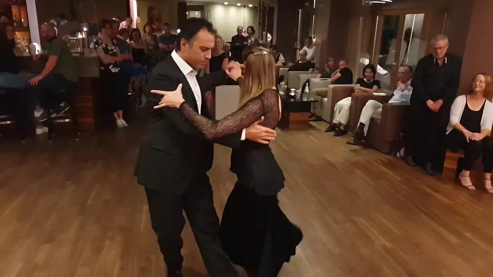 Video thumbnail for Bailando Reisen presents: Martin La Bruna & Andrea Bestvater in South Tyrol (Oct. 2019)