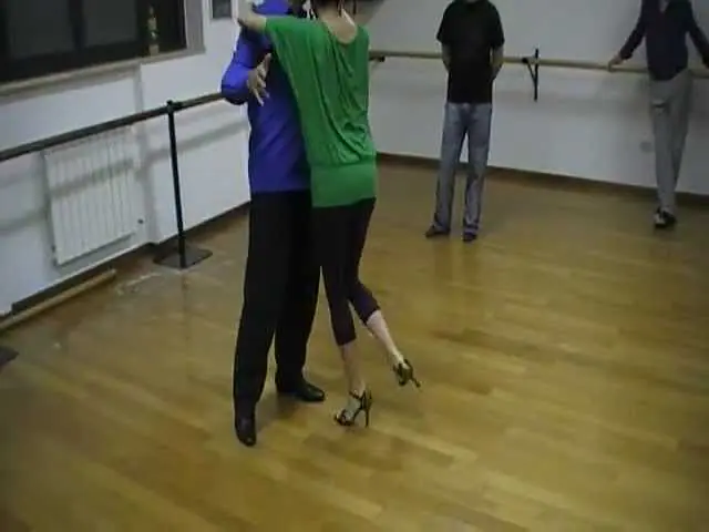 Video thumbnail for Gerardo Quiroz e Cristiana Casuscelli - Arrastre pivot arrastre pivot