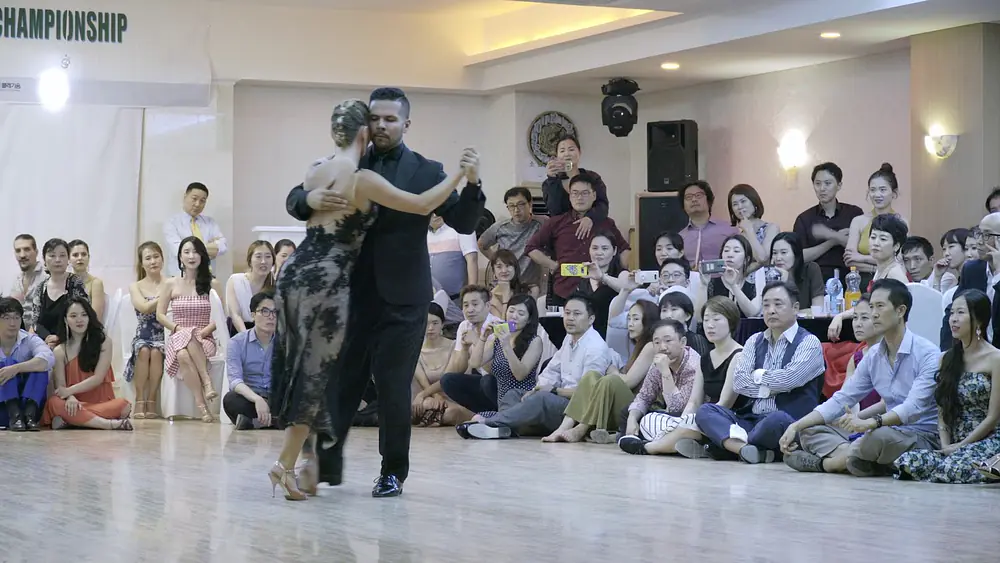 Video thumbnail for [ Tango ] 2018 SITF Grand Party - Sebastian Arce & Mariana Montes (4/5)