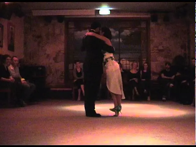 Video thumbnail for Roberto Zuccarino & Jesica Arfenoni in Experiment Tango (1)"No Te Apures Cara Blanca"L.Demare