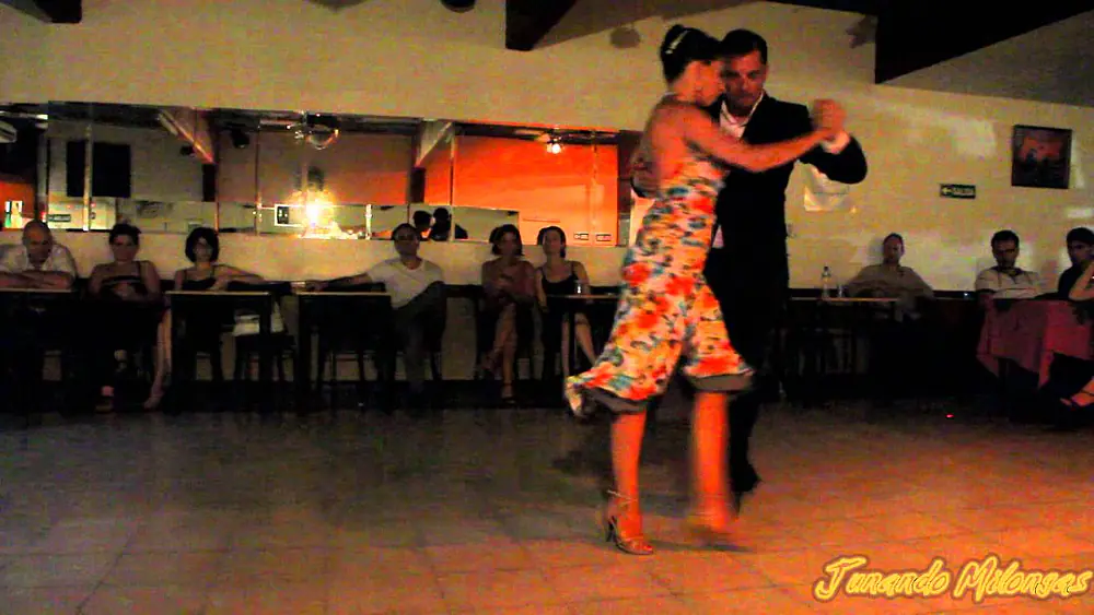 Video thumbnail for JUAN STEFANIDES Y JIMENA HOEFFNER EN MILONGA 10