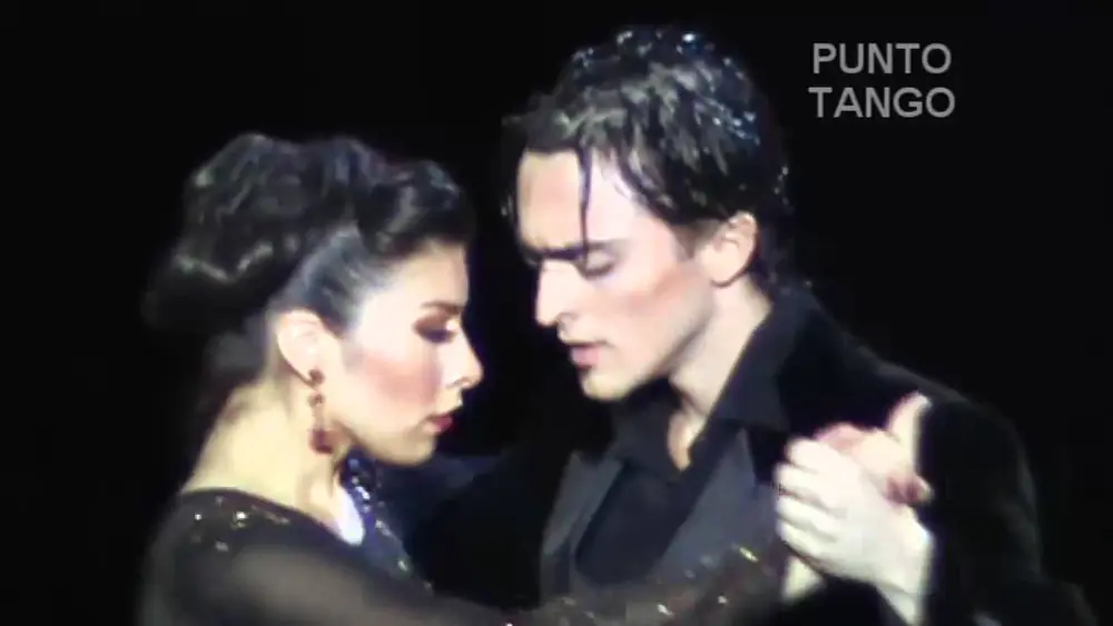 Video thumbnail for NICOLAS NINOLITI y JOHANNA ARANDA - Final Mundial de Tango 2011 - Tango Escenario.