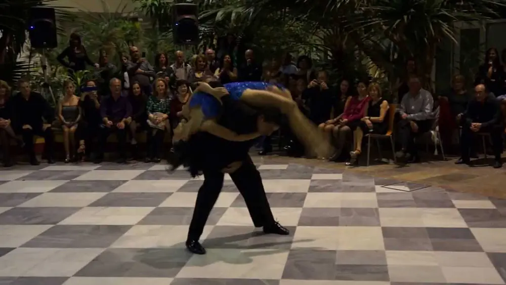 Video thumbnail for Carla Mazzolini & Gaspar Godoy - "Mala Junta"