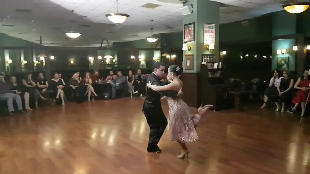 Video thumbnail for Nos veremos nunca, Juan D'Arienzo Juan David Vargas y Paulina Mejia - Antalya