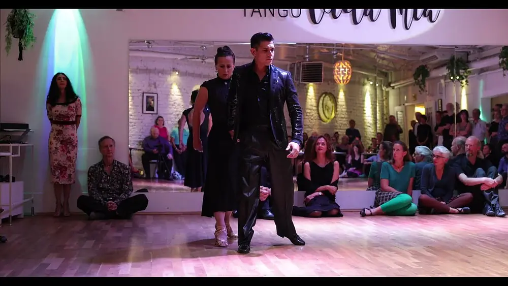 Video thumbnail for Sara Grdan & Ivan Terrazas, VidaMia TangoCamp/23, Cologne Germany 1/3