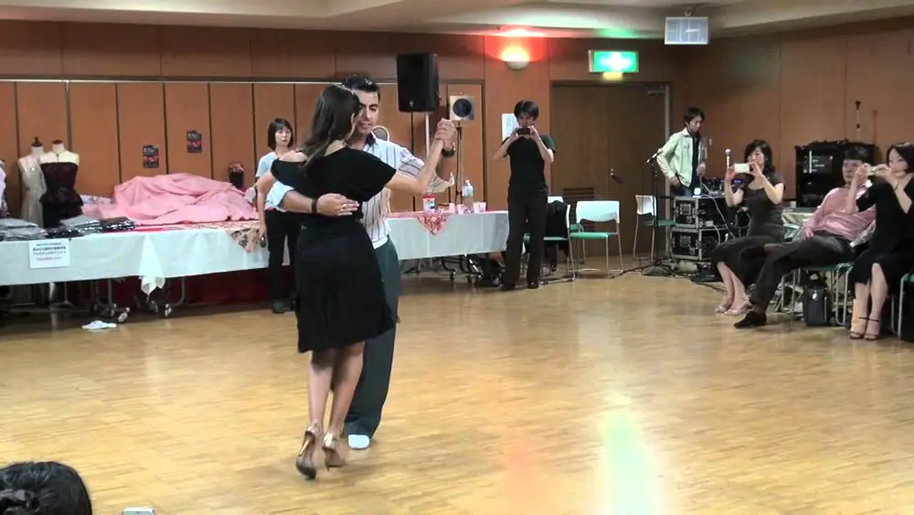 Video thumbnail for Sebastian Achaval y Roxana Suarez 2011 Tokyo Int'l Tango Festival Day1