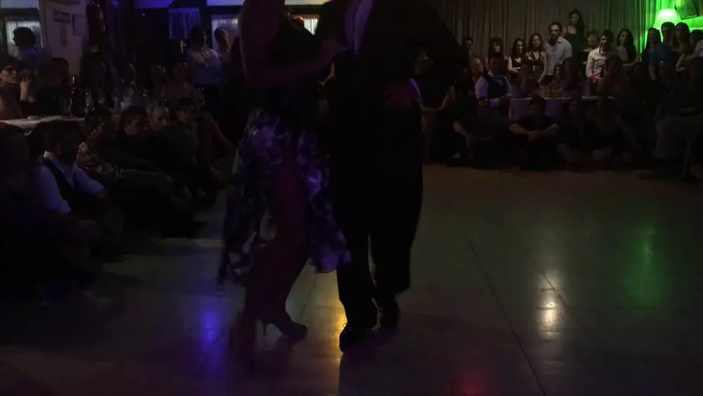 Video thumbnail for Alejandra Mantinan y Danilo Maddalena - Mujercita Tango Festival 27/08/2016 2/3