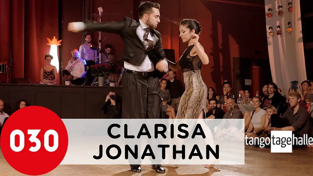 Video thumbnail for Clarisa Aragon and Jonathan Saavedra – El aeroplano #ClarisayJonathan