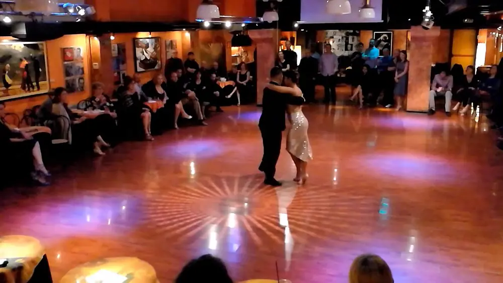 Video thumbnail for Seba Bolivar y Agustina Paez a La Mariposa_2