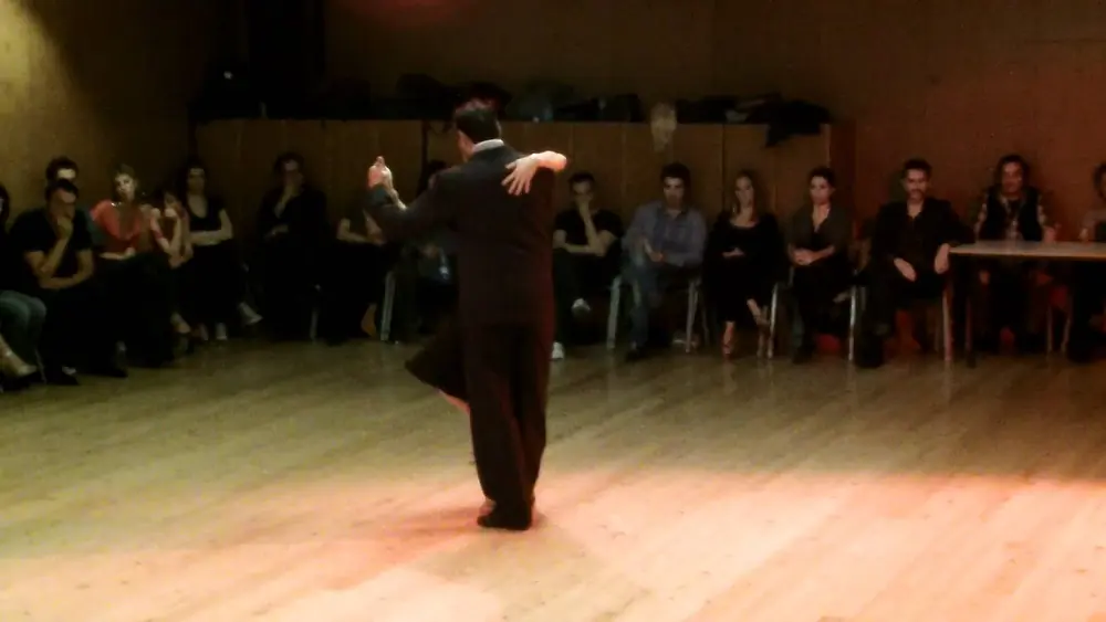 Video thumbnail for Jorge Pahl y Verónica Palacios en Milonga Grata