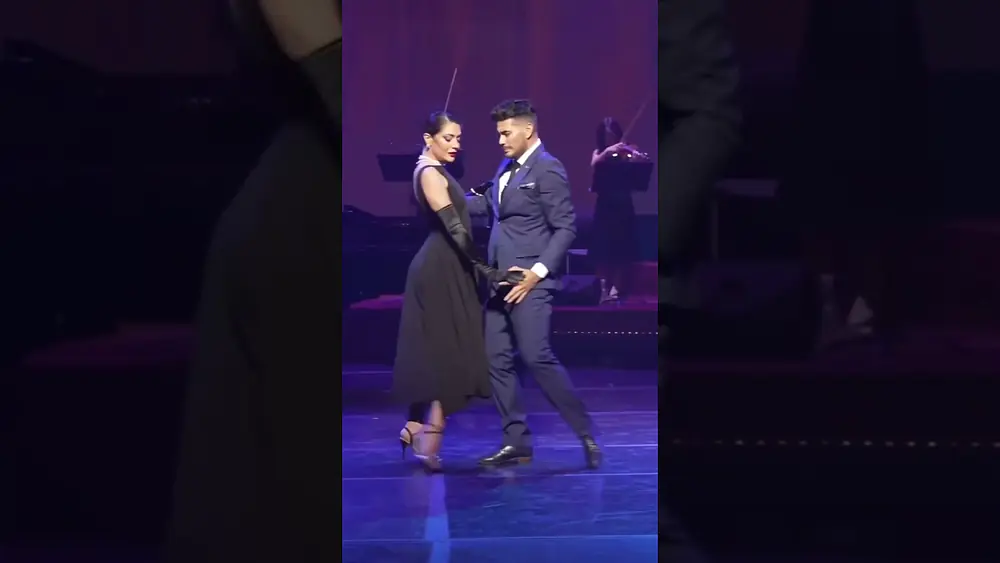 Video thumbnail for Amazing Paula Tejeda y Lucas Carrizo 😍 Live "Orquesta Andariega" in OCT 2023 🇰🇷 Follow @tangoexpo