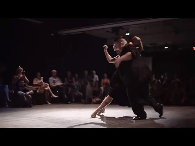 Video thumbnail for Alejandra Mantiñan & Aoniken Quiroga dance Héctor Varela - Y te parece todavía - AWESOME SHOW !!!