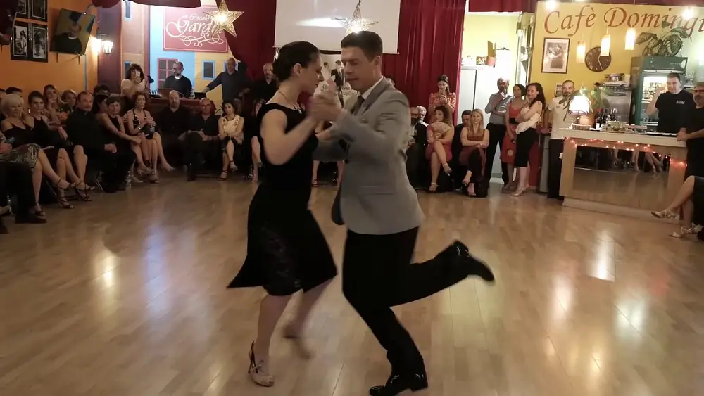 Video thumbnail for Claudio Forte e Barbara Carpino, En El Rosal - Vals - Juan D'Arienzo con Jorge Valdez